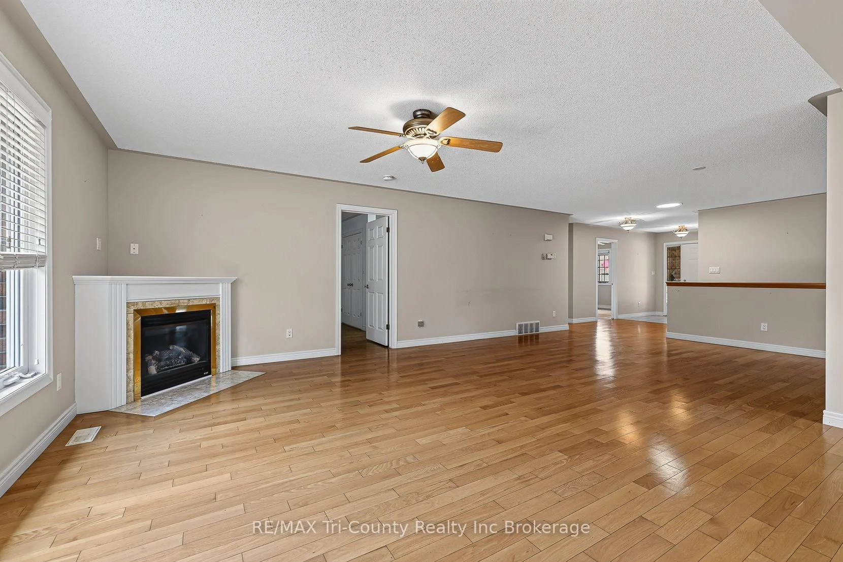 Photo 33 of 126 Weston Drive, Tillsonburg — HOMEH