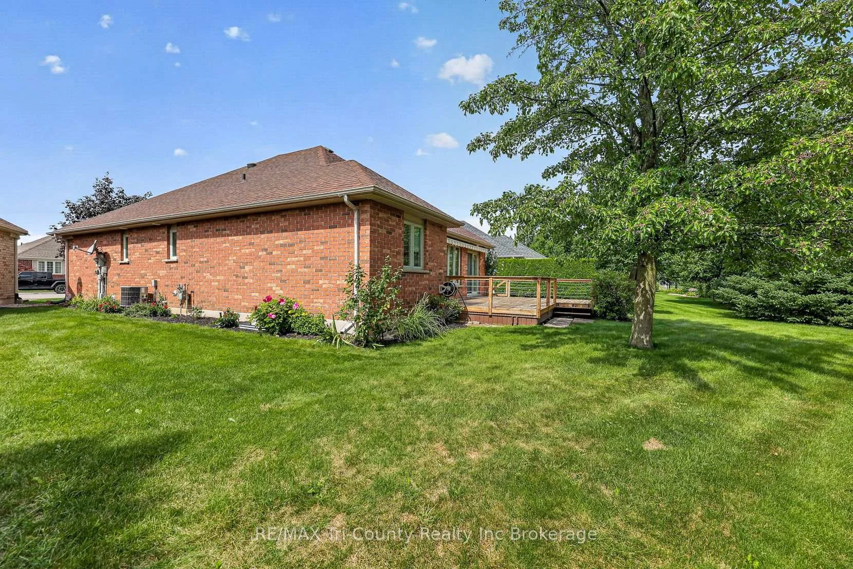 Photo 85 of 126 Weston Drive, Tillsonburg — HOMEH