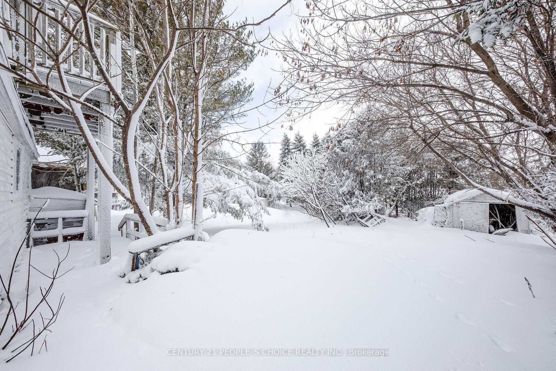 Photo 4 of 250 Kingfisher Avenue, Tay, Port McNicoll — HOMEH