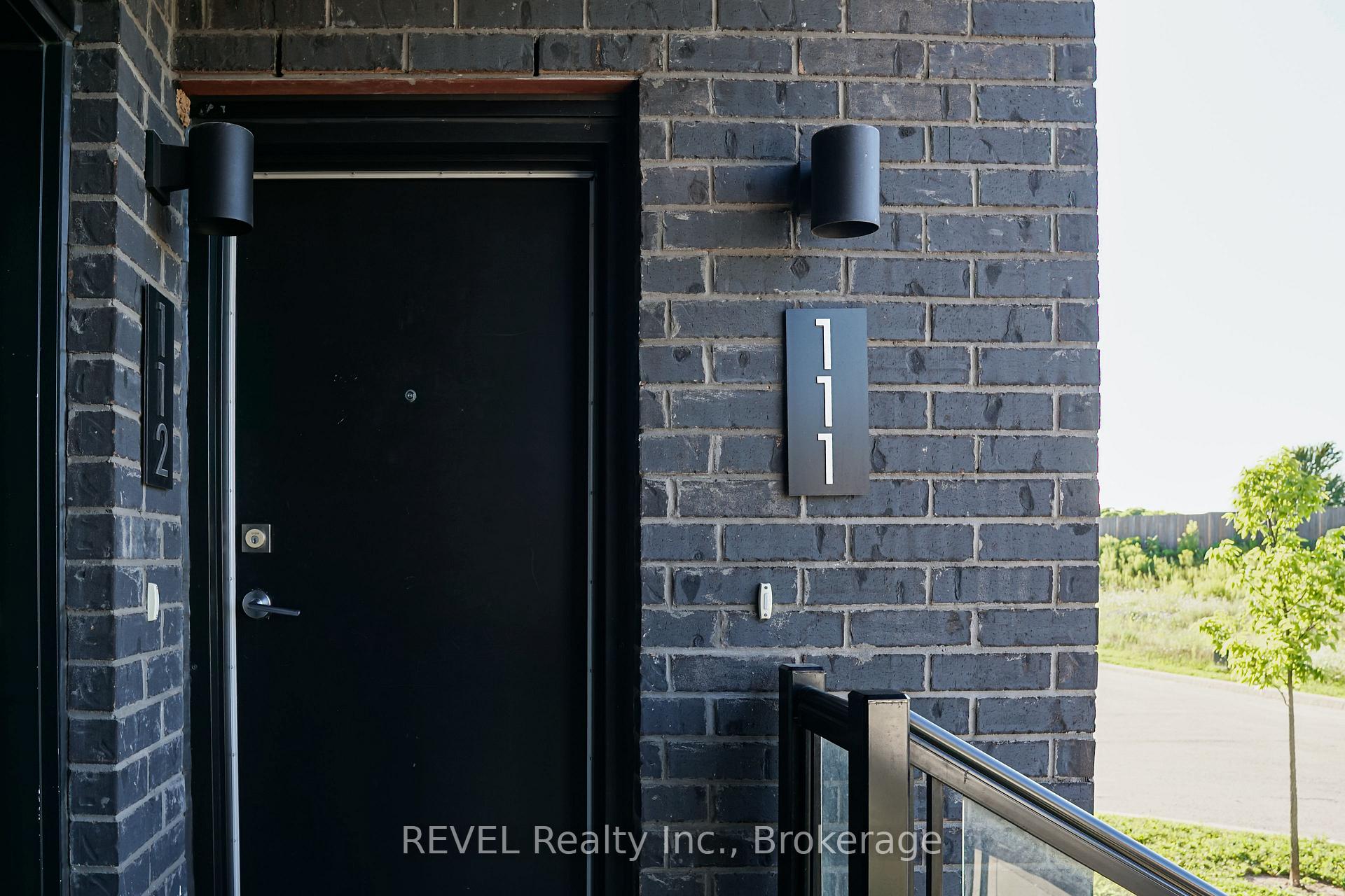 Photo 2 of Unit 111, 6705 Cropp Street, Niagara Falls, Morrison — HOMEH