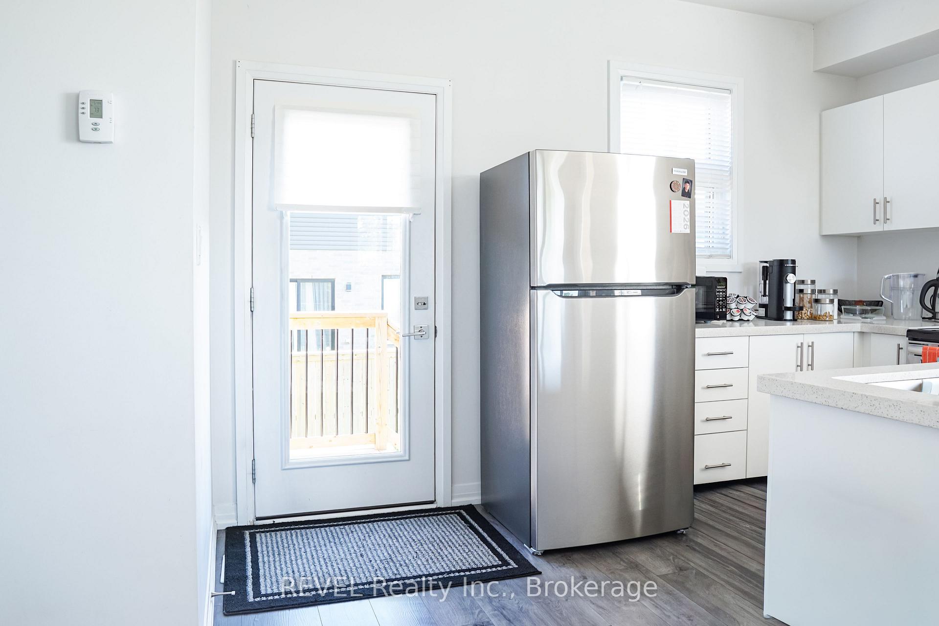 Photo 9 of Unit 111, 6705 Cropp Street, Niagara Falls, Morrison — HOMEH