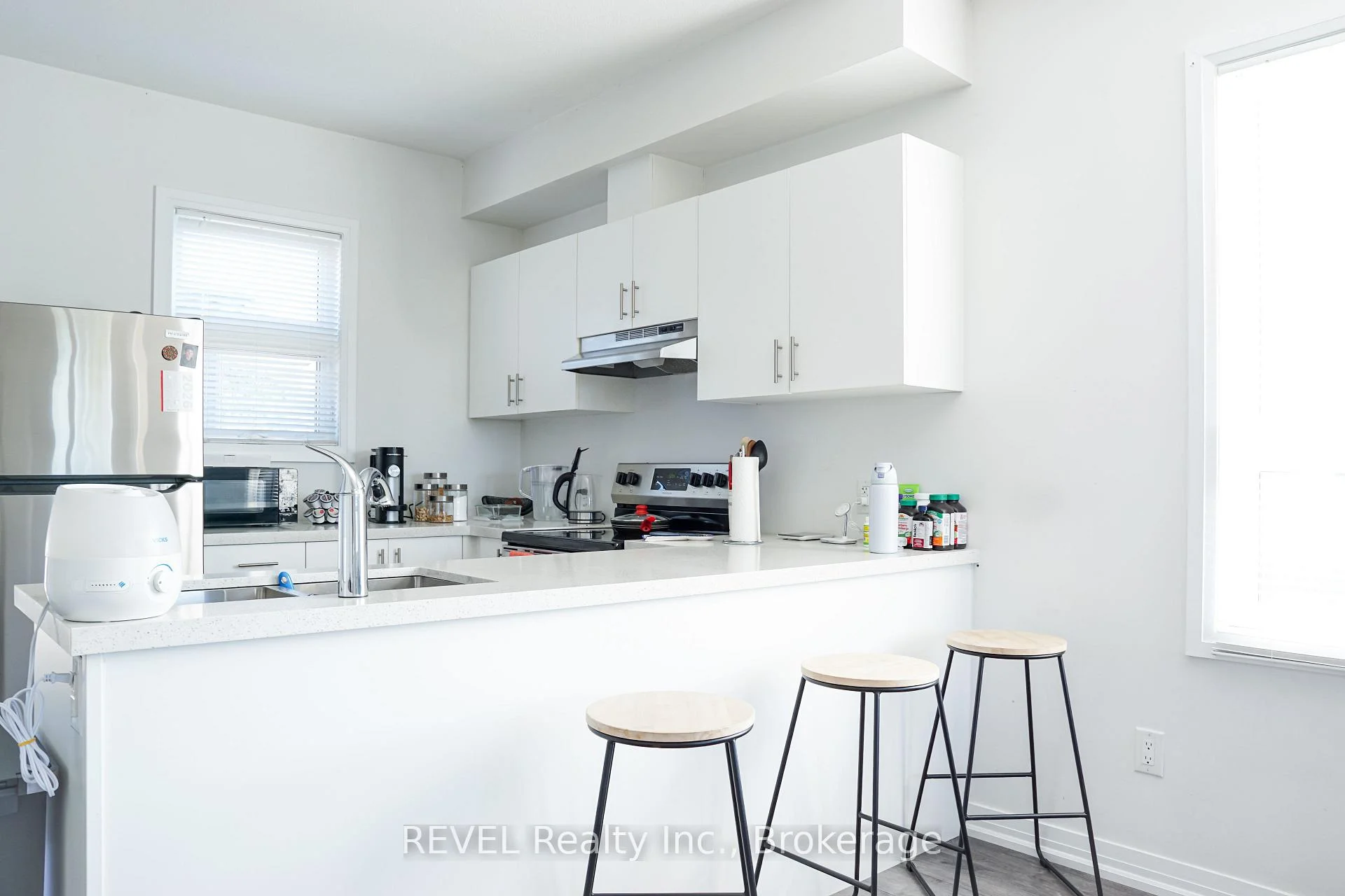 Photo 10 of Unit 111, 6705 Cropp Street, Niagara Falls, Morrison — HOMEH