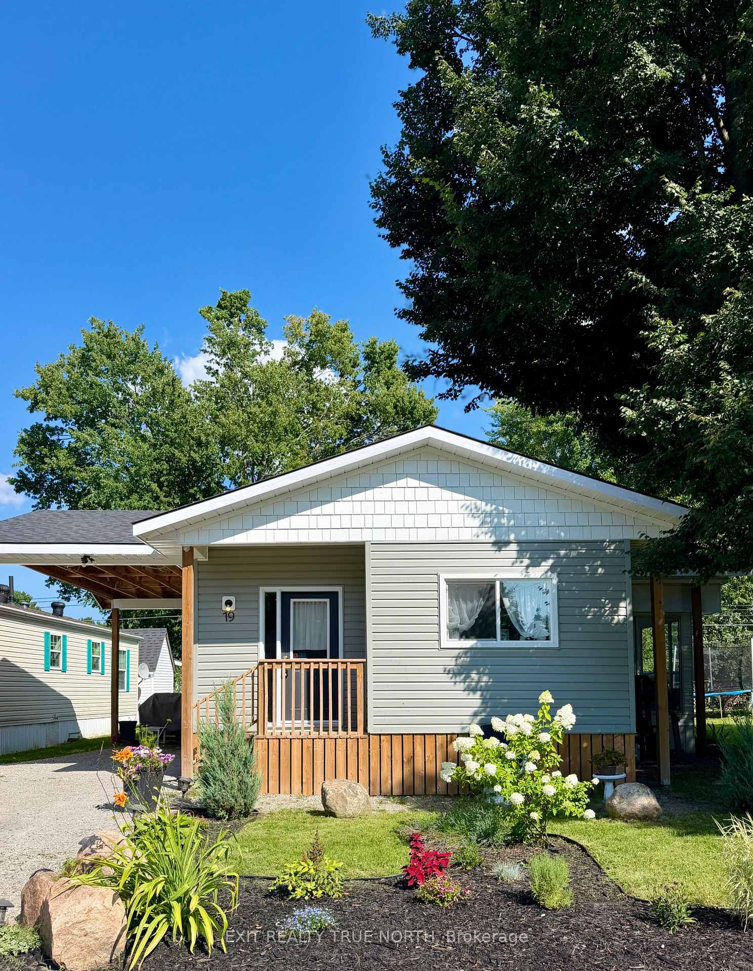 Photo 1 of 19 Vics Road, Midland — HOMEH
