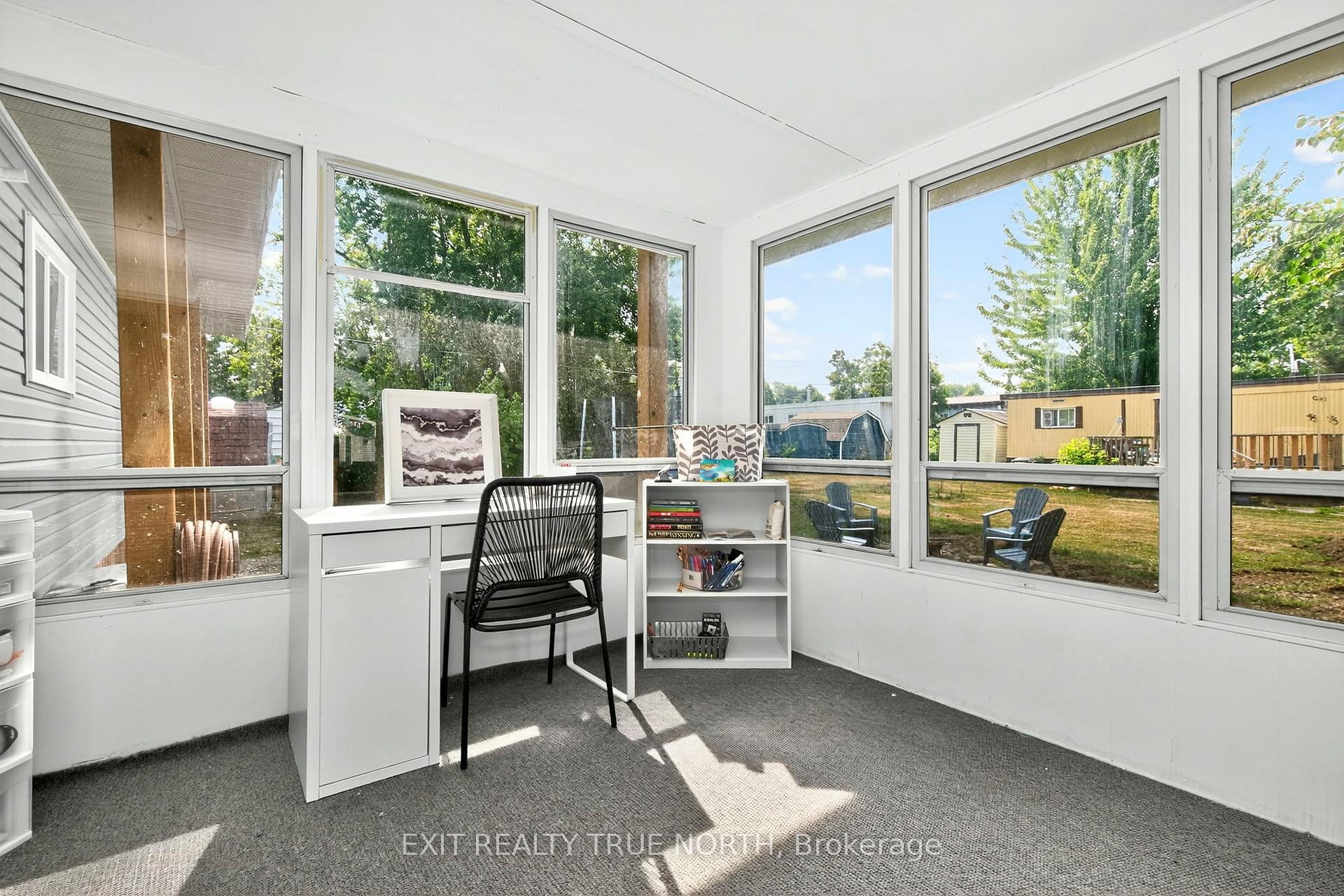 Photo 14 of 19 Vics Road, Midland — HOMEH