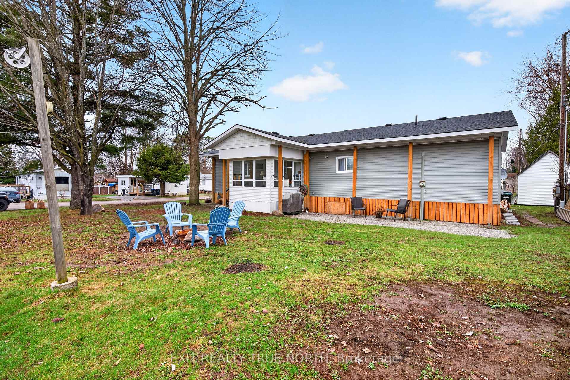 Photo 15 of 19 Vics Road, Midland — HOMEH