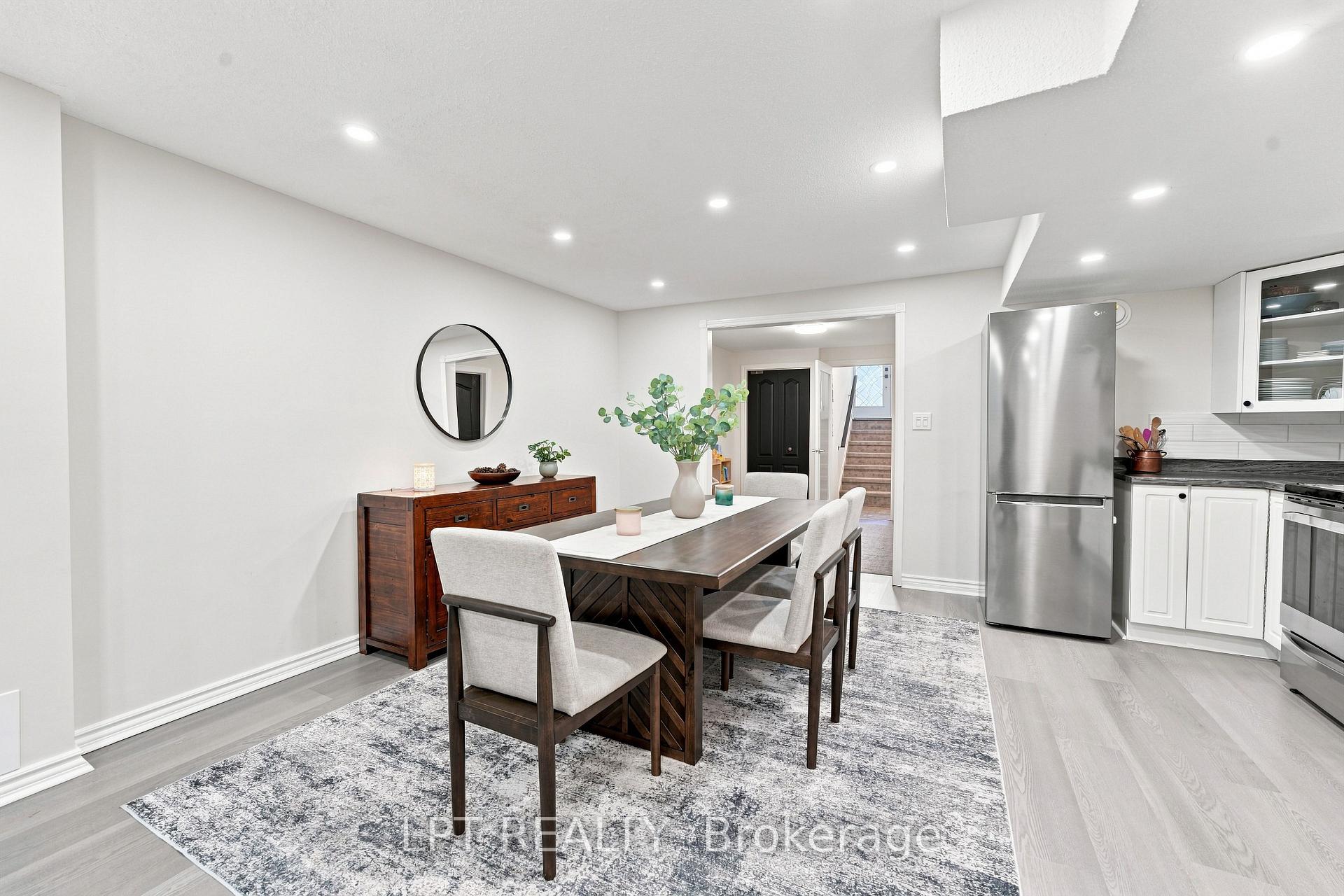 Photo 24 of 4 Lister Drive, Barrie, Holly — HOMEH