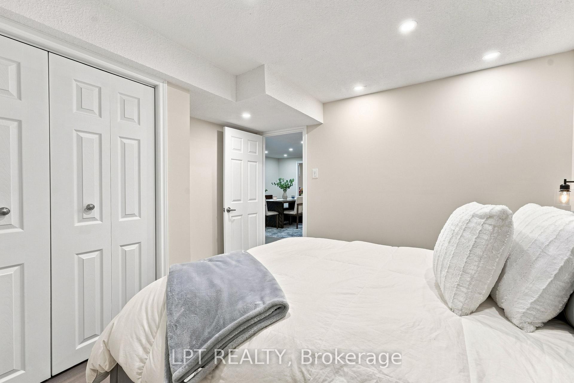 Photo 29 of 4 Lister Drive, Barrie, Holly — HOMEH