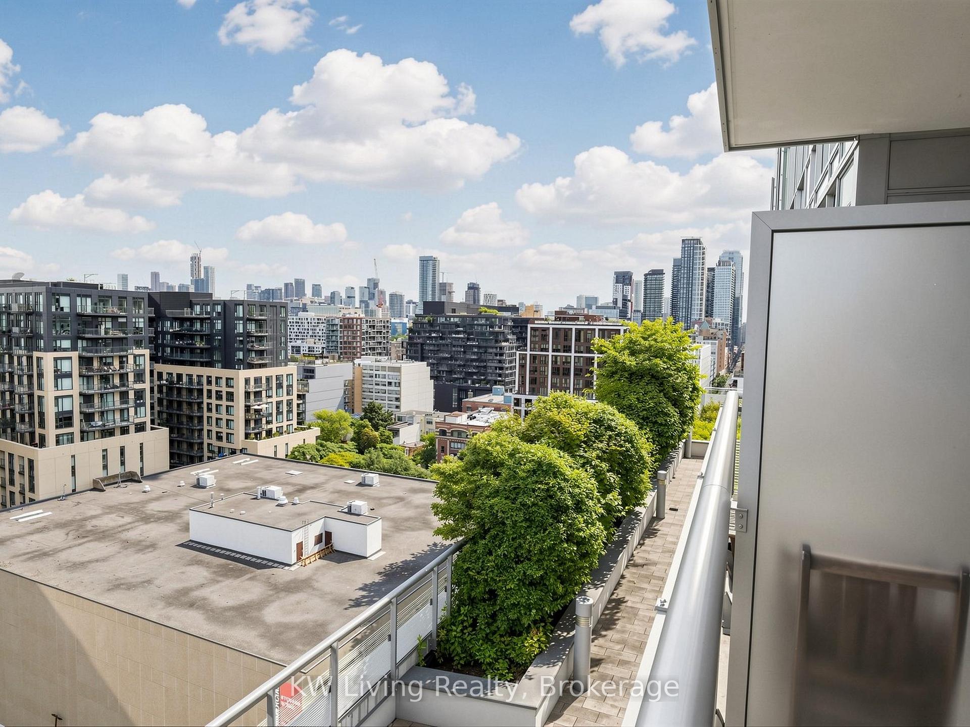 Photo 7 of Unit 3, Adelaide 525 Street, Toronto, Waterfront Communities — HOMEH
