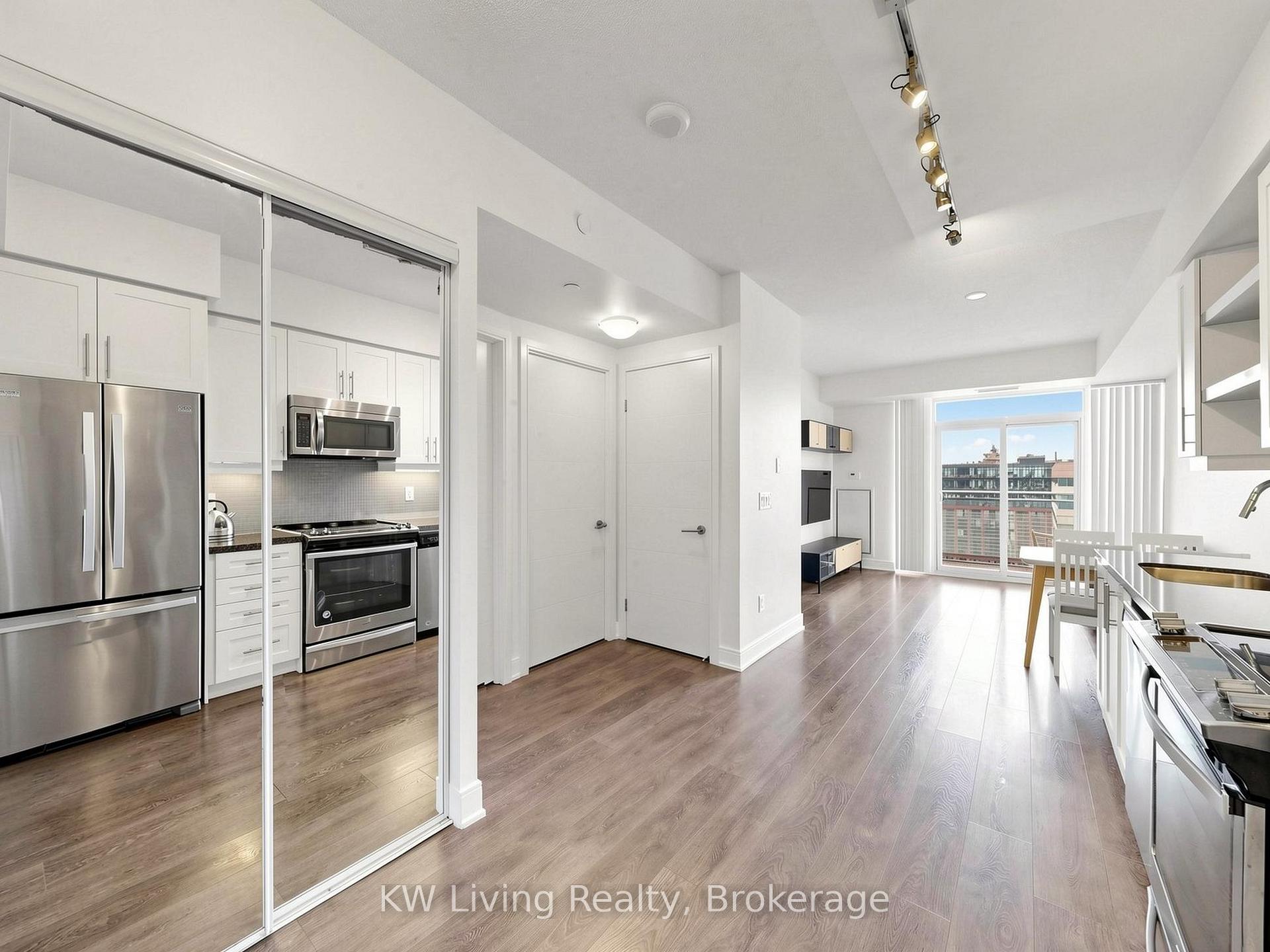 Photo 11 of Unit 3, Adelaide 525 Street, Toronto, Waterfront Communities — HOMEH