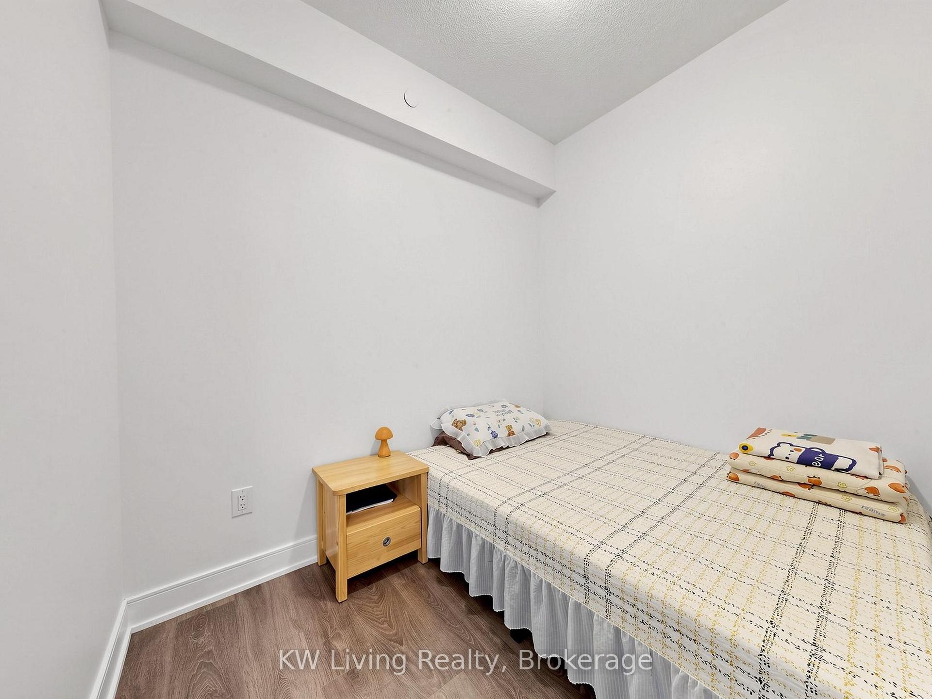 Photo 31 of Unit 3, Adelaide 525 Street, Toronto, Waterfront Communities — HOMEH