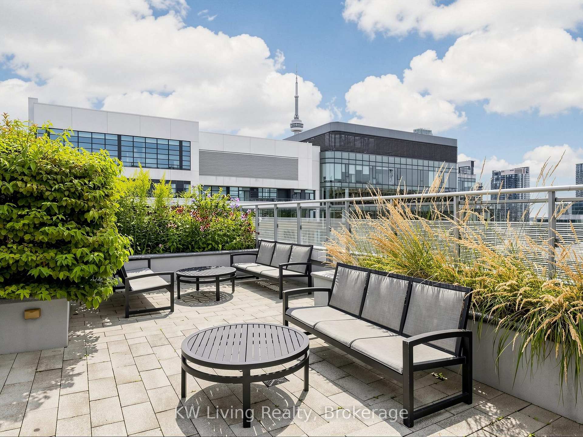 Photo 37 of Unit 3, Adelaide 525 Street, Toronto, Waterfront Communities — HOMEH