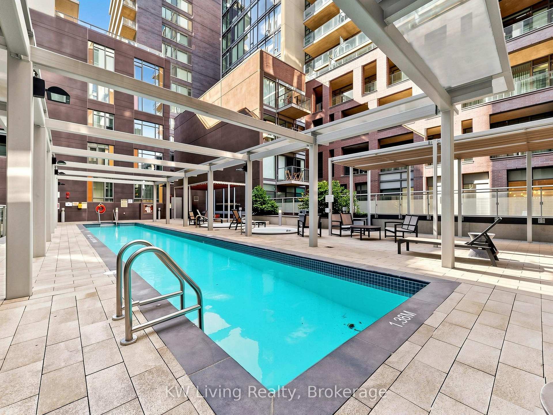 Photo 39 of Unit 3, Adelaide 525 Street, Toronto, Waterfront Communities — HOMEH