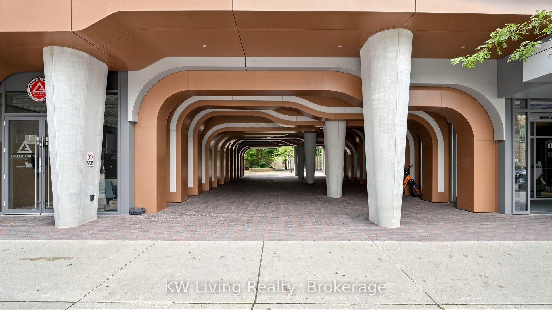 Photo 60 of Unit 3, Adelaide 525 Street, Toronto, Waterfront Communities — HOMEH