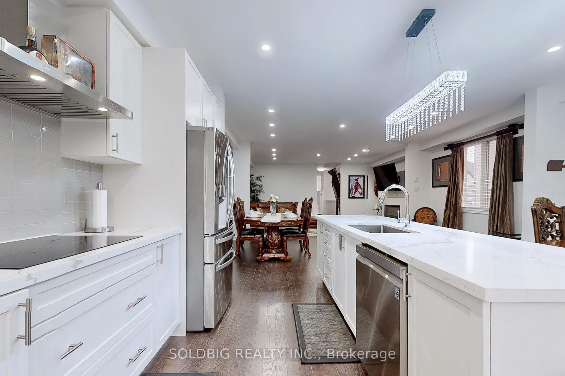 Photo 13 of 1265 Chee Chee Landing, Milton, Ford — HOMEH