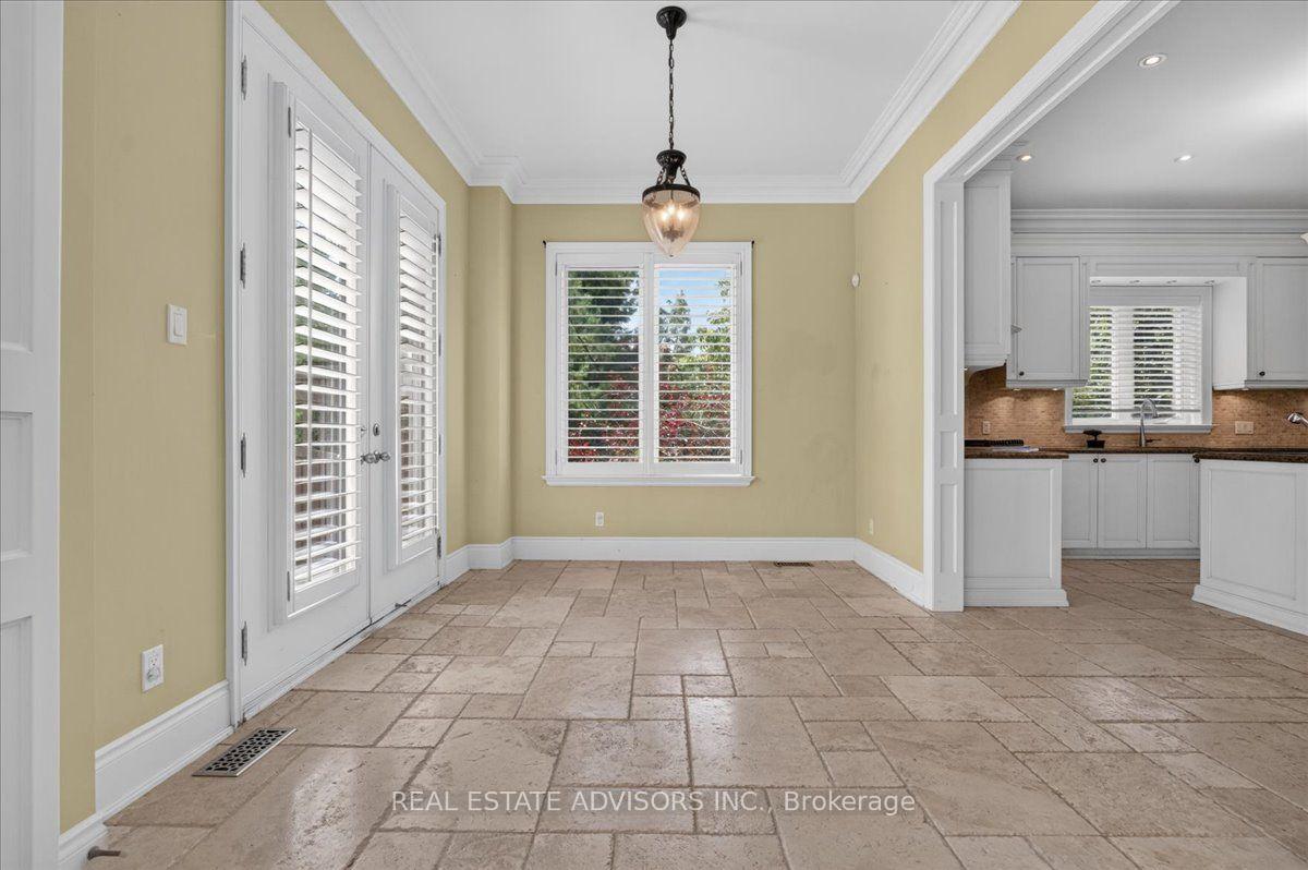 Photo 6 of 43 Grayfield Drive, Whitchurch-Stouffville, Ballantrae — HOMEH