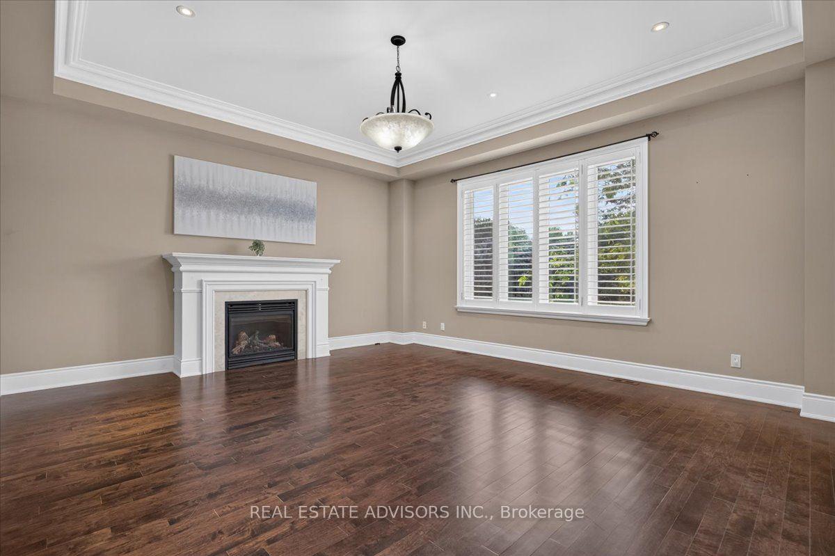 Photo 15 of 43 Grayfield Drive, Whitchurch-Stouffville, Ballantrae — HOMEH