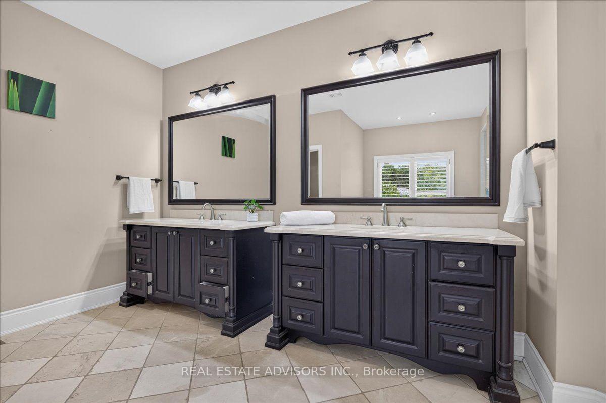 Photo 34 of 43 Grayfield Drive, Whitchurch-Stouffville, Ballantrae — HOMEH