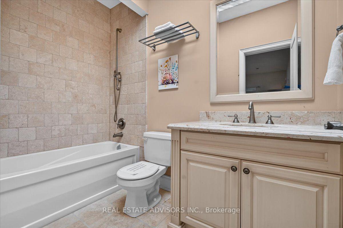 Photo 46 of 43 Grayfield Drive, Whitchurch-Stouffville, Ballantrae — HOMEH