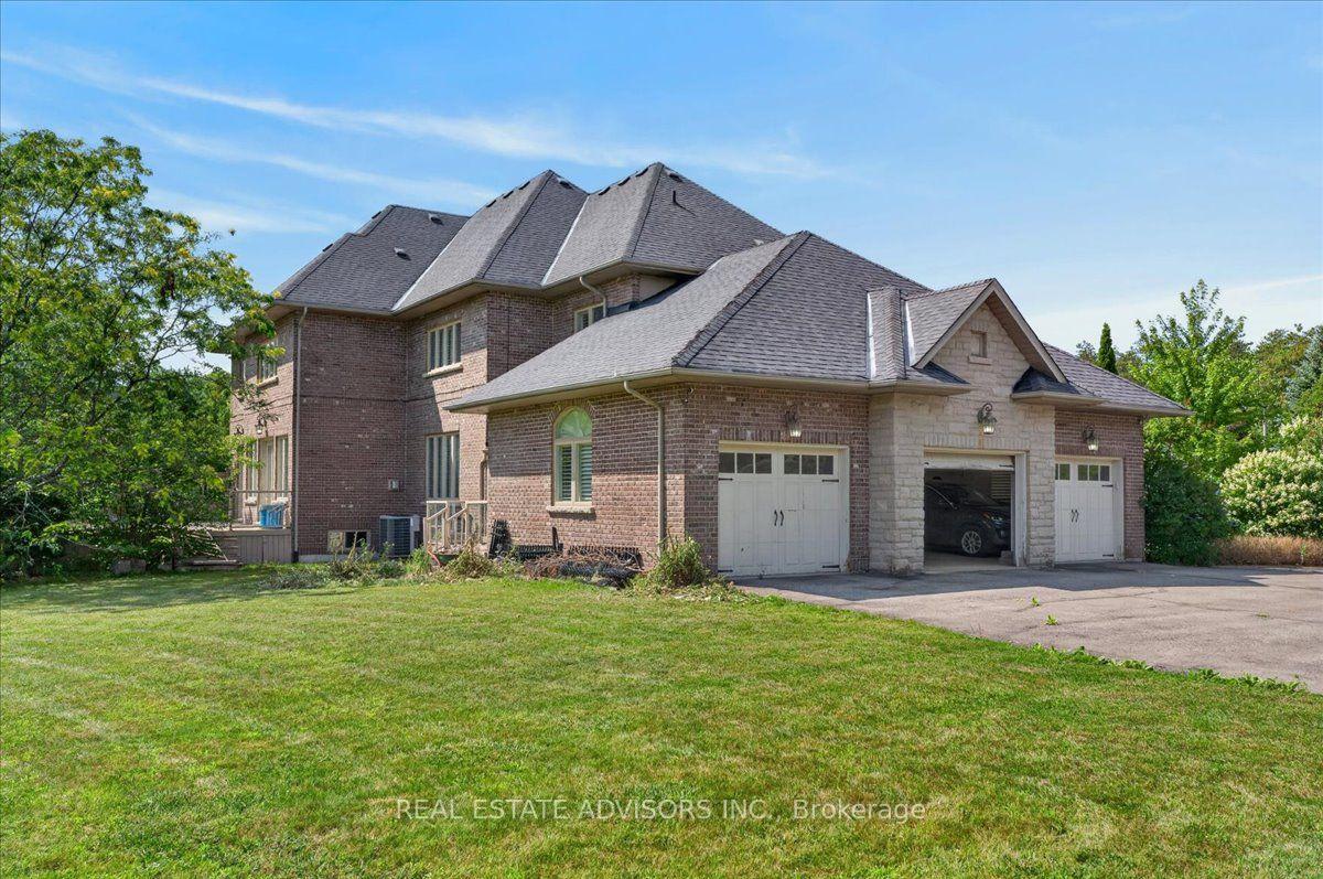 Photo 55 of 43 Grayfield Drive, Whitchurch-Stouffville, Ballantrae — HOMEH