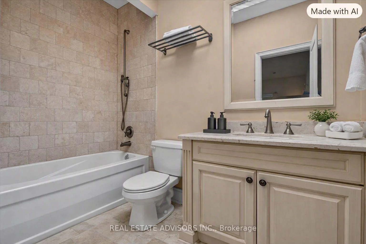 Photo 48 of 43 Grayfield Drive, Whitchurch-Stouffville, Ballantrae — HOMEH