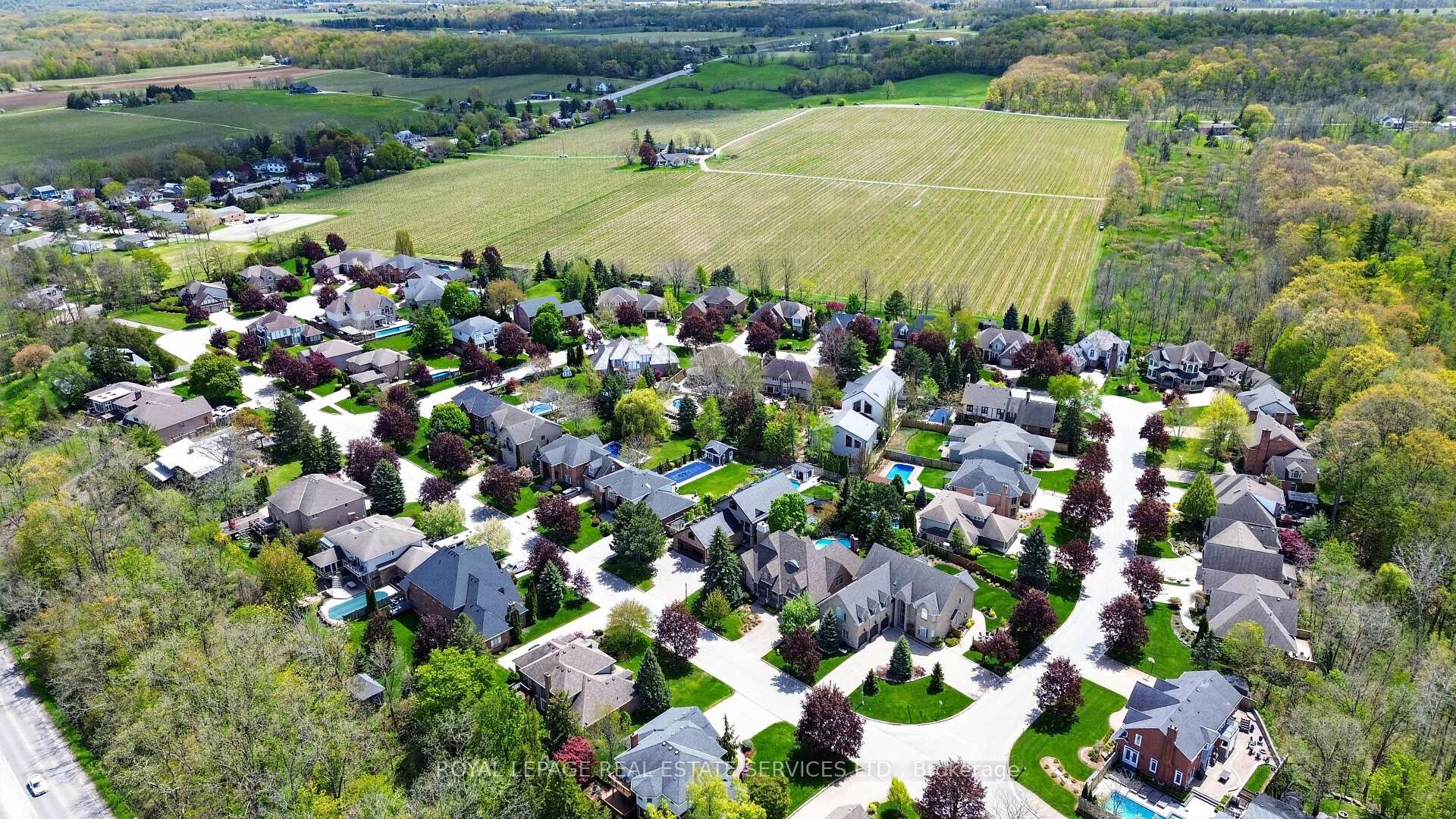 Photo 4 of 3476 Vinehaven Trail, Lincoln, Lincoln-Jordan/Vineland — HOMEH