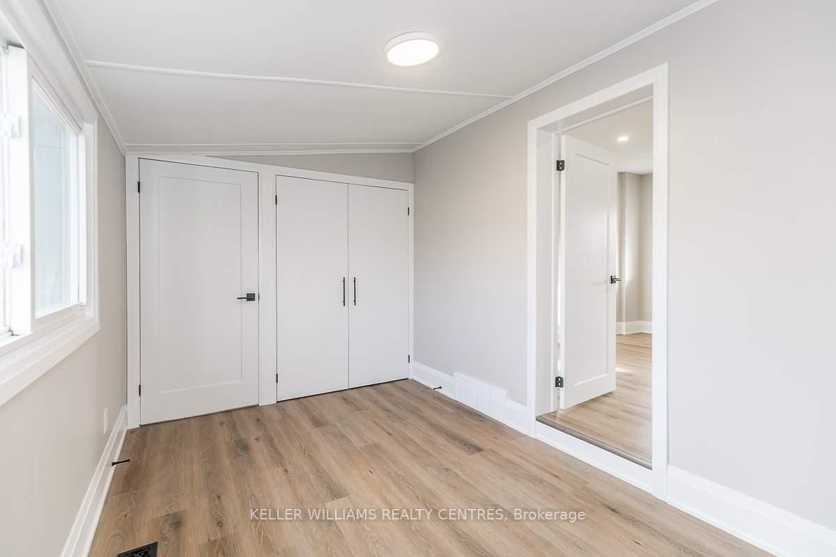 Photo 10 of Unit 2, 46 Campbell Avenue, Barrie, Allandale — HOMEH