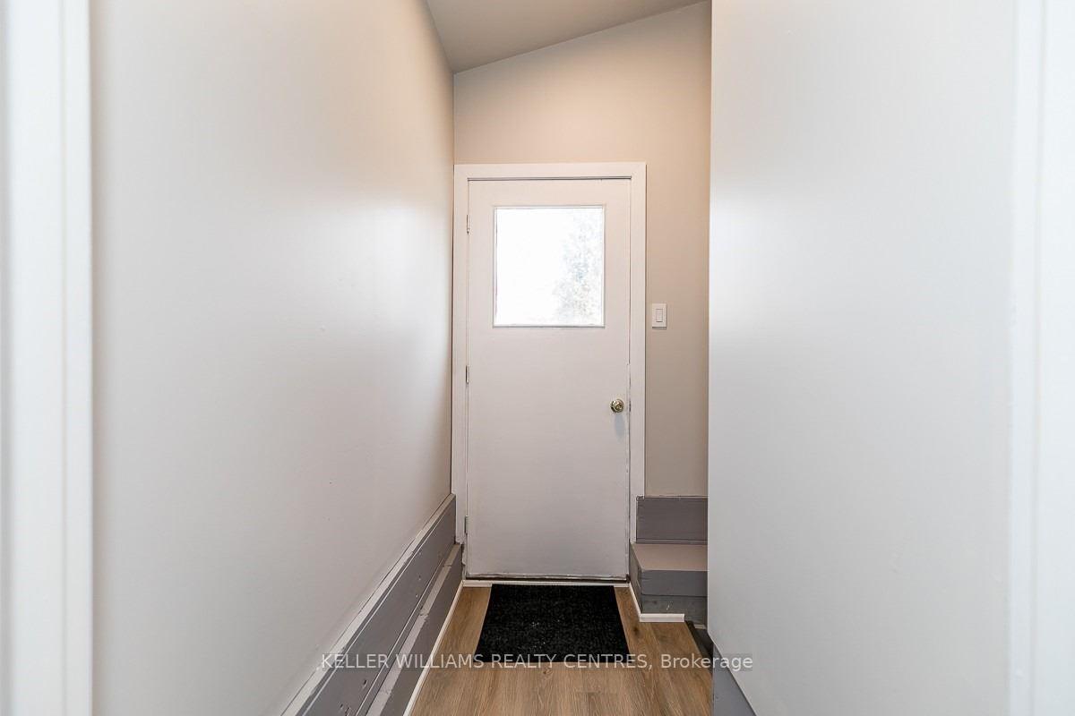 Photo 11 of Unit 2, 46 Campbell Avenue, Barrie, Allandale — HOMEH