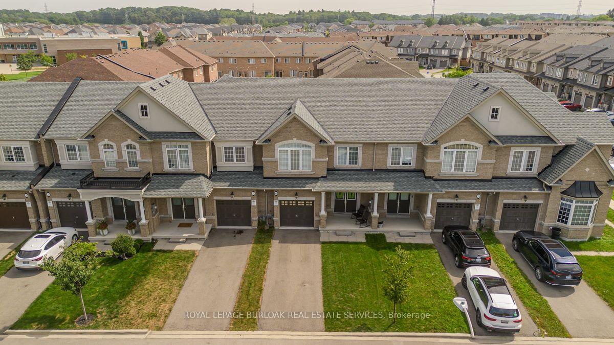 Photo 4 of 11 Cooley Grove, Hamilton, Meadowlands — HOMEH