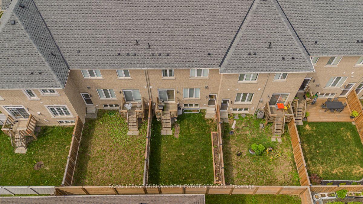 Photo 7 of 11 Cooley Grove, Hamilton, Meadowlands — HOMEH