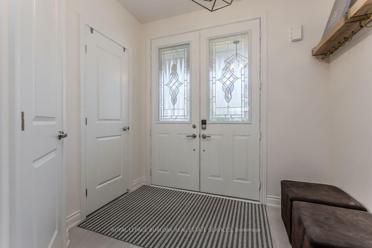 Photo 10 of 11 Cooley Grove, Hamilton, Meadowlands — HOMEH