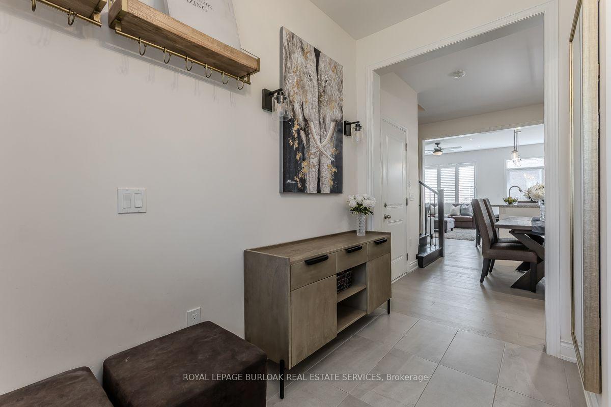 Photo 11 of 11 Cooley Grove, Hamilton, Meadowlands — HOMEH