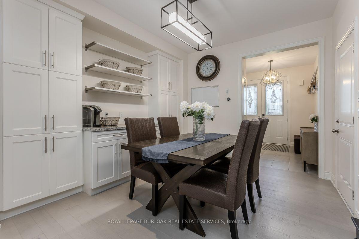 Photo 16 of 11 Cooley Grove, Hamilton, Meadowlands — HOMEH
