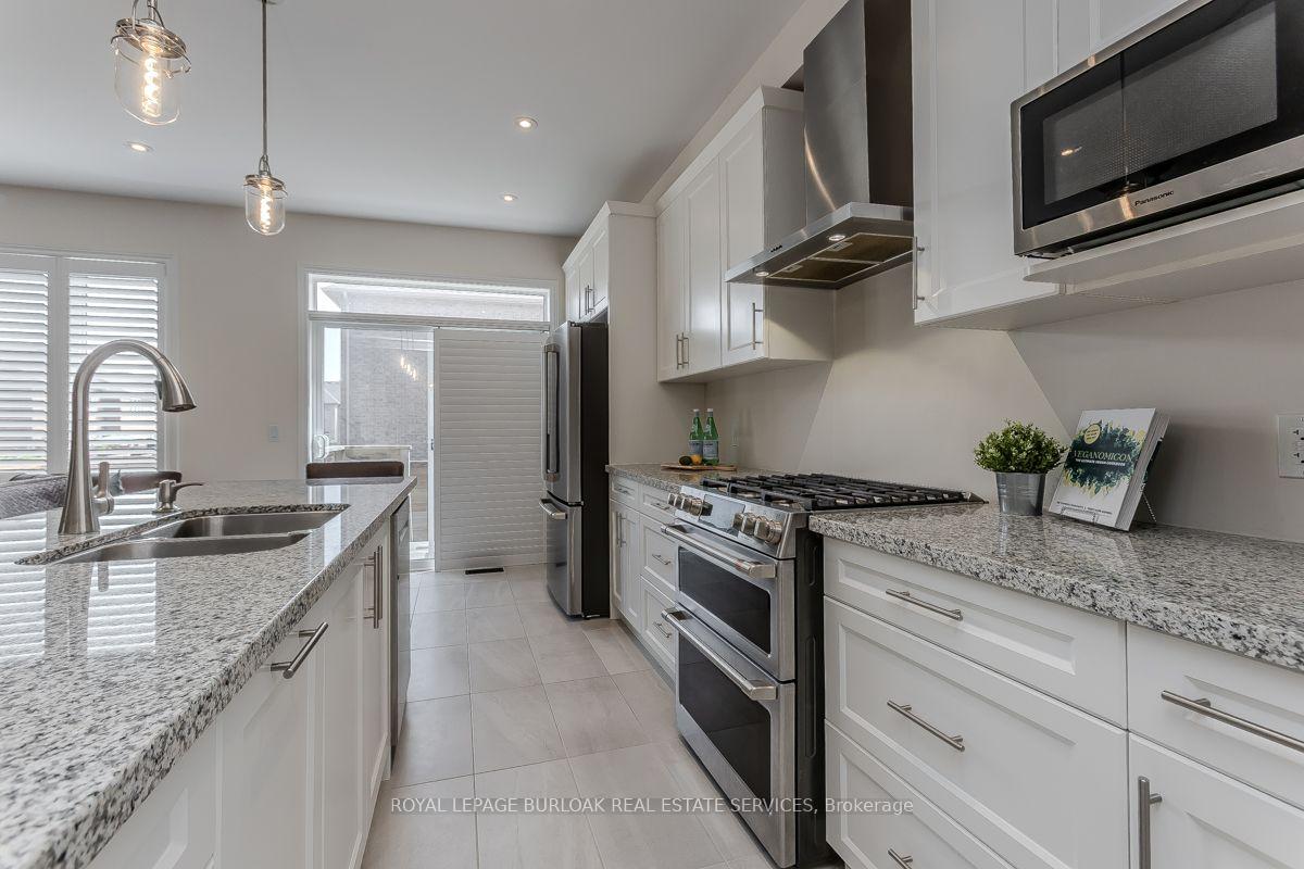 Photo 20 of 11 Cooley Grove, Hamilton, Meadowlands — HOMEH