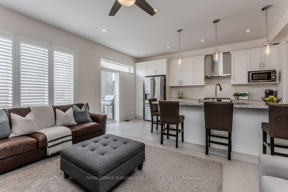 Photo 24 of 11 Cooley Grove, Hamilton, Meadowlands — HOMEH