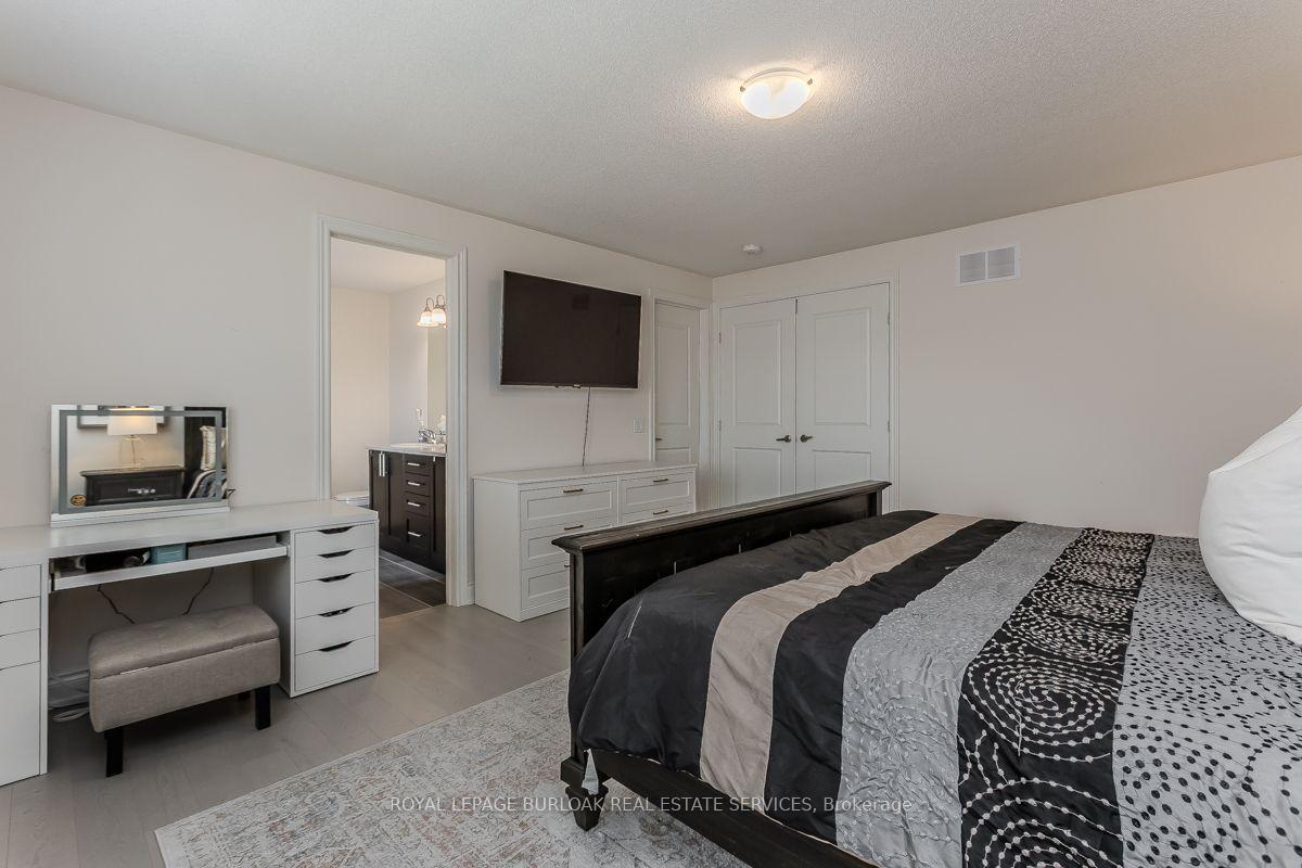 Photo 31 of 11 Cooley Grove, Hamilton, Meadowlands — HOMEH