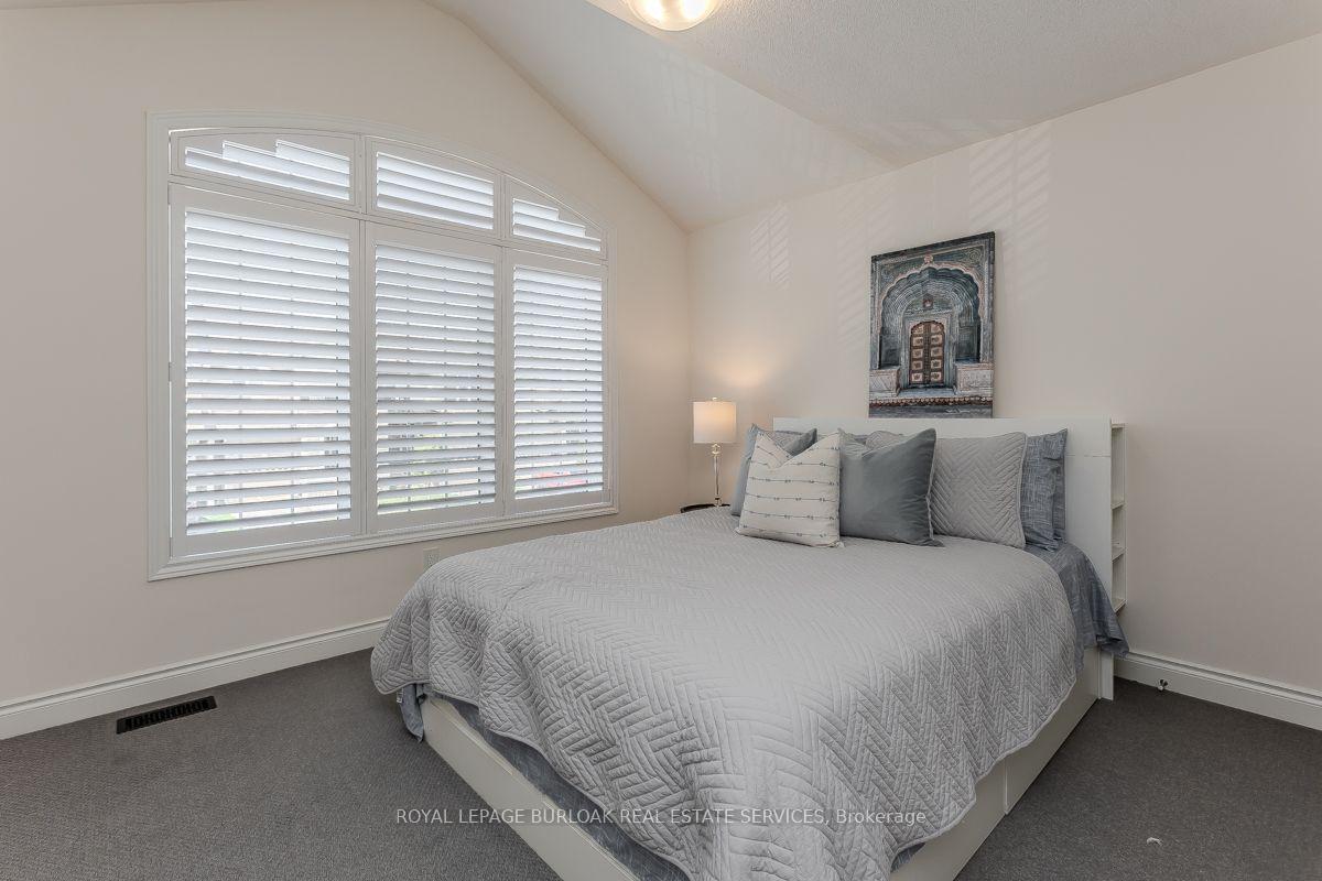 Photo 39 of 11 Cooley Grove, Hamilton, Meadowlands — HOMEH