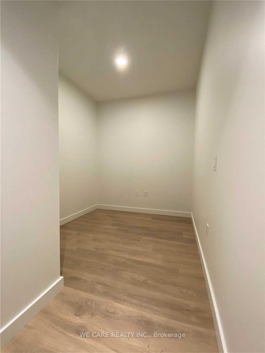 Photo 8 of Unit 4006, 95 Mcmahon Drive, North York, Bayview Village — HOMEH