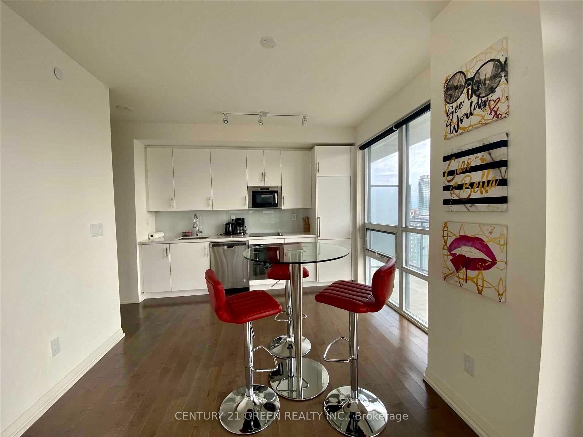 Photo 3 of Unit 1902, 460 Adelaide Street E, Toronto, Moss Park — HOMEH