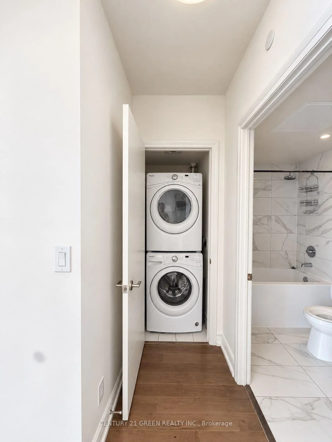 Photo 12 of Unit 1902, 460 Adelaide Street E, Toronto, Moss Park — HOMEH