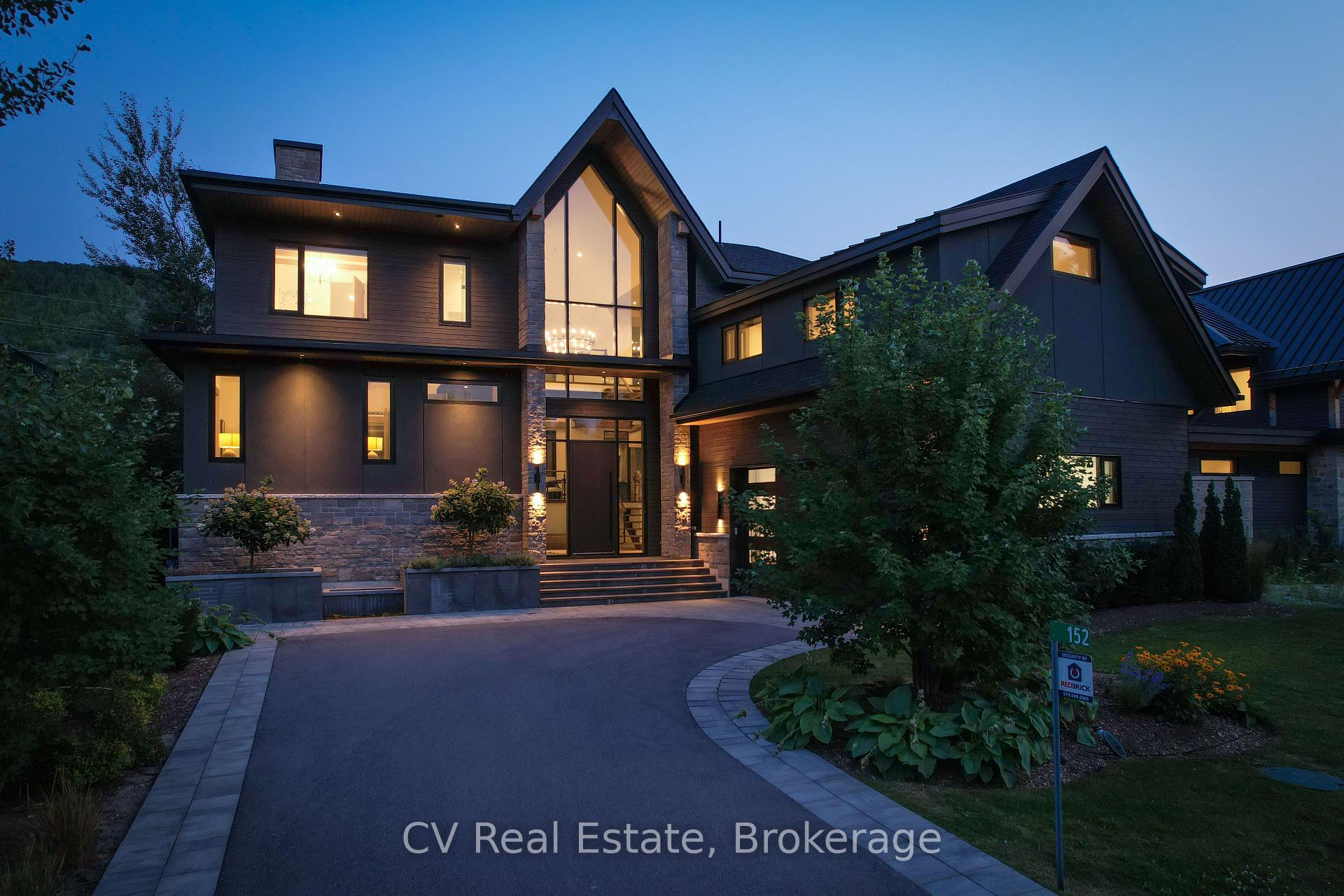 Photo 2 of 152 Delphi Lane, Blue Mountains — HOMEH