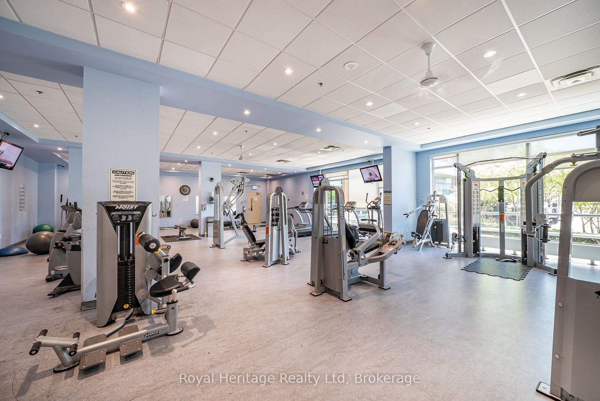 Photo 15 of Unit 1602, 215 Queen Street E, Brampton, Queen Street Corridor — HOMEH