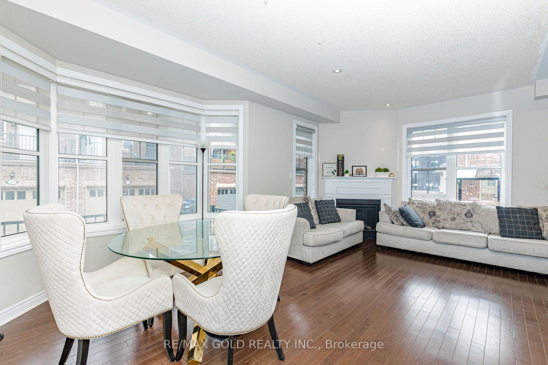 Photo 5 of 3 Dale Meadows Road, Brampton, Bram West — HOMEH