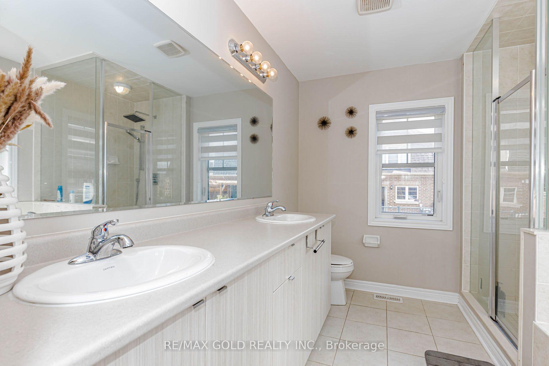 Photo 27 of 3 Dale Meadows Road, Brampton, Bram West — HOMEH