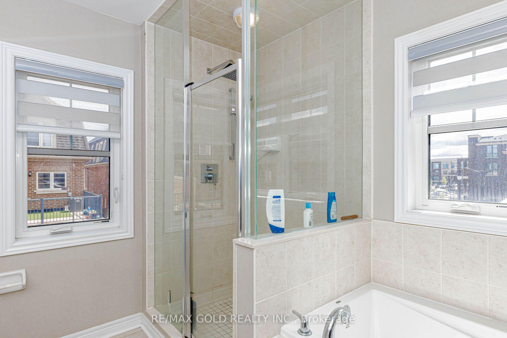 Photo 29 of 3 Dale Meadows Road, Brampton, Bram West — HOMEH