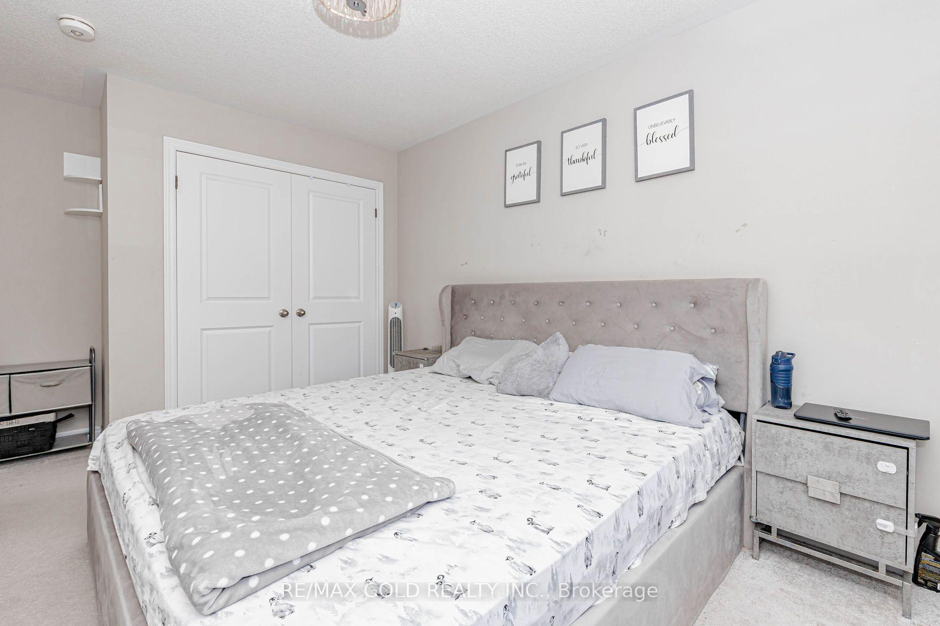 Photo 33 of 3 Dale Meadows Road, Brampton, Bram West — HOMEH
