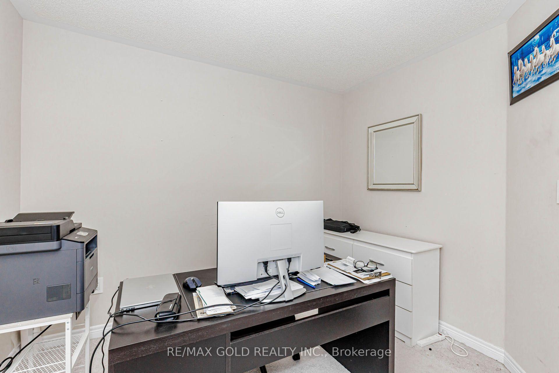 Photo 42 of 3 Dale Meadows Road, Brampton, Bram West — HOMEH
