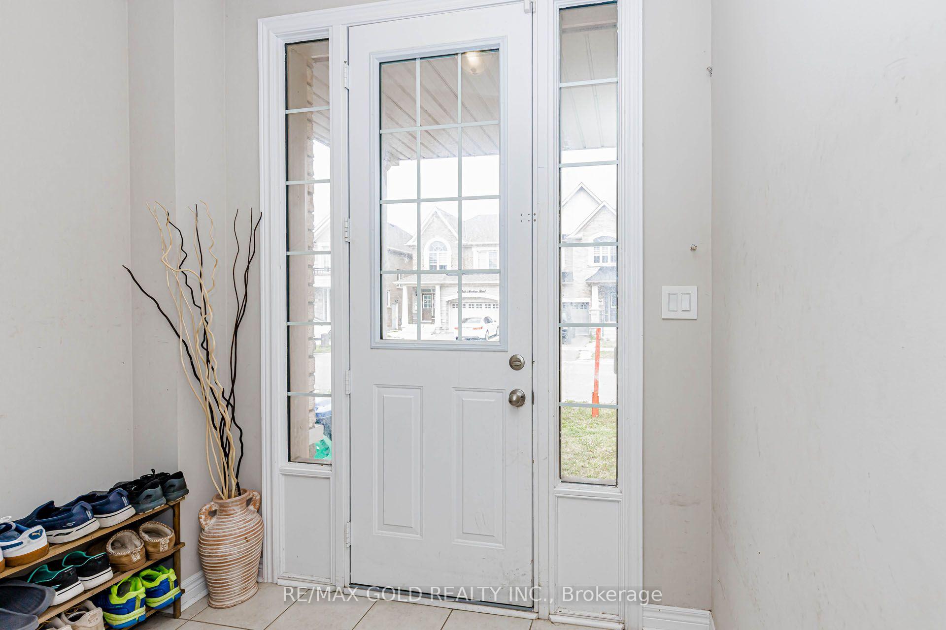 Photo 44 of 3 Dale Meadows Road, Brampton, Bram West — HOMEH
