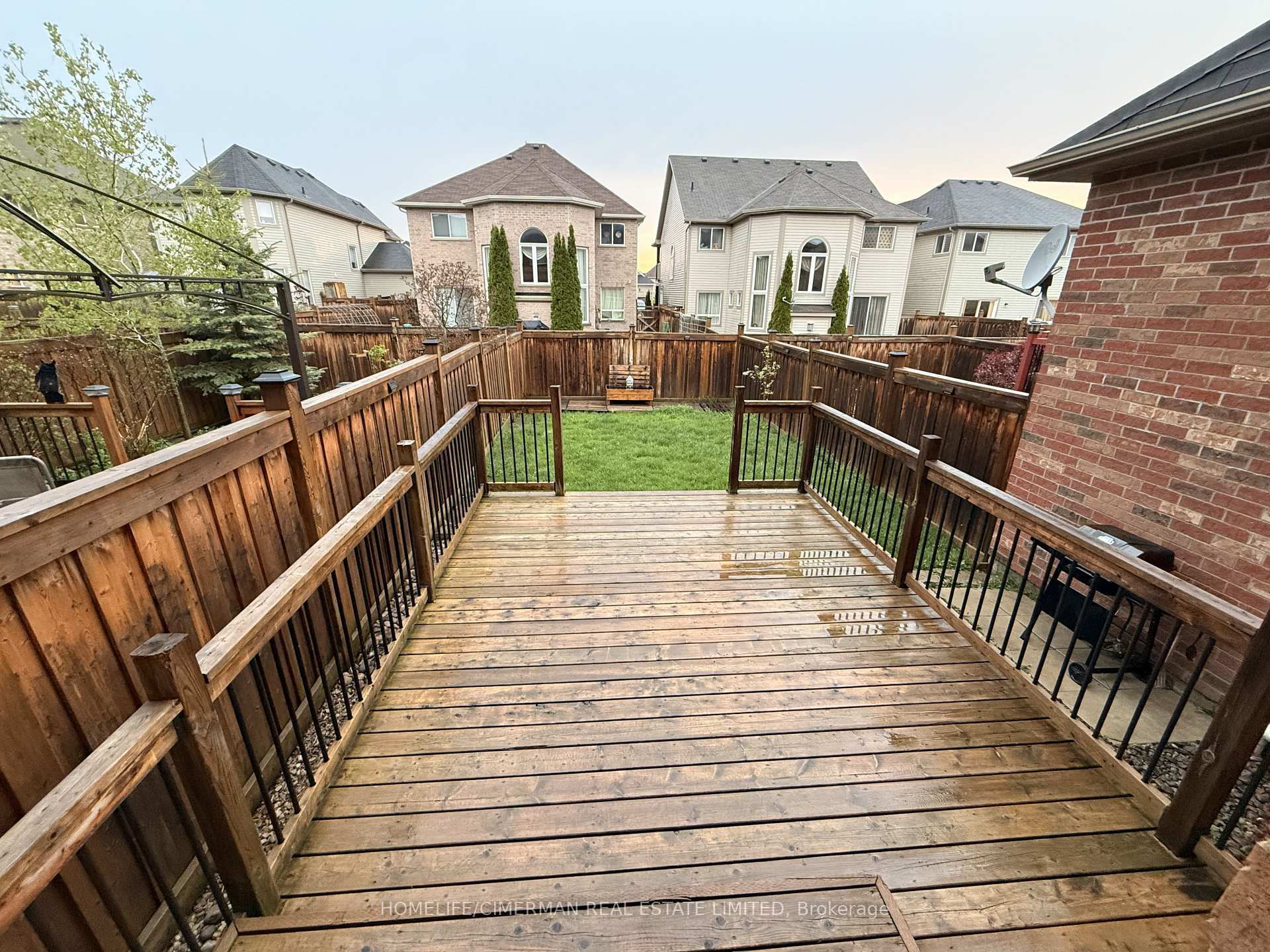 Photo 17 of 26 Wyndham Circle, Georgina, Sutton & Jackson's Point — HOMEH