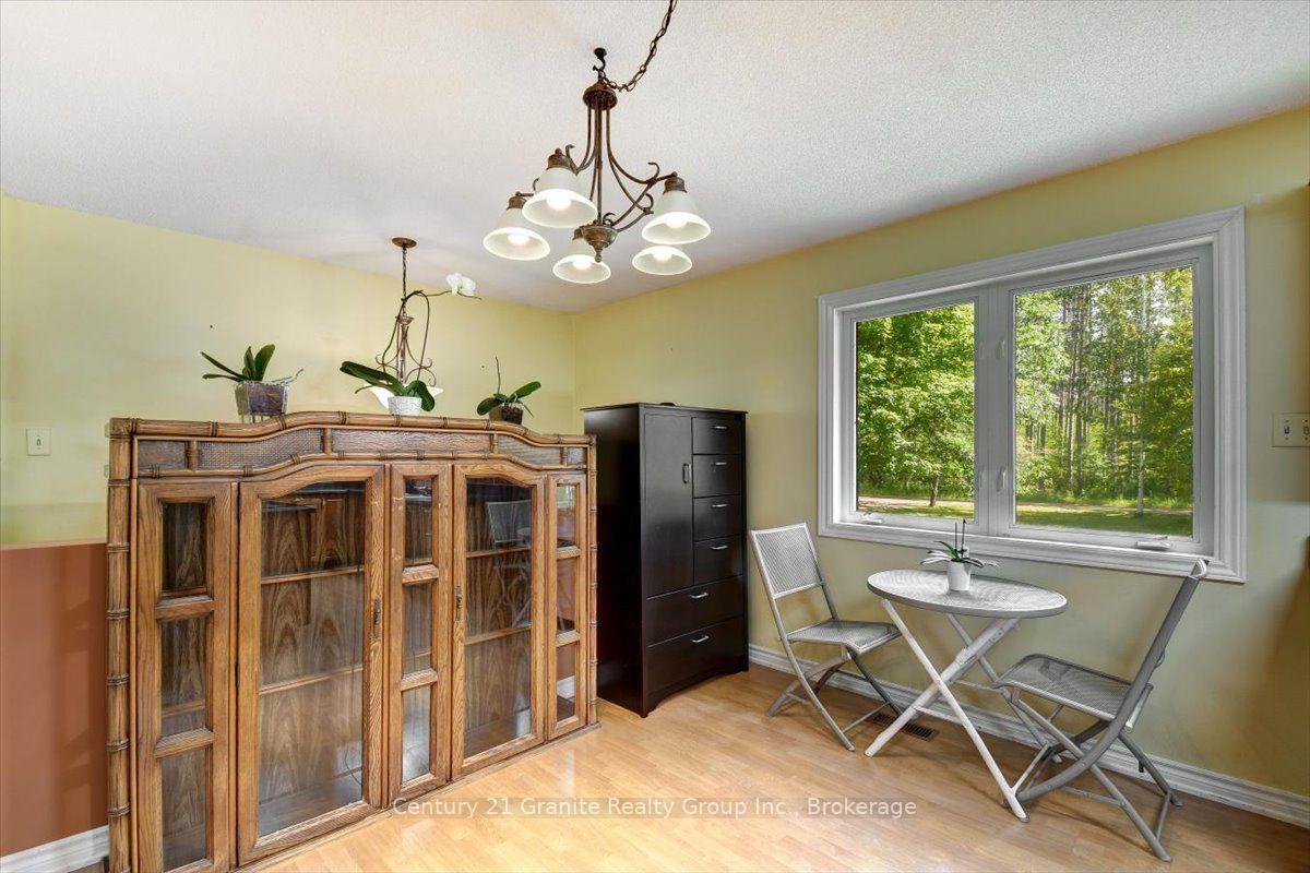 Photo 8 of 32 Firehall Lane, Hastings Highlands, Herschel Ward — HOMEH