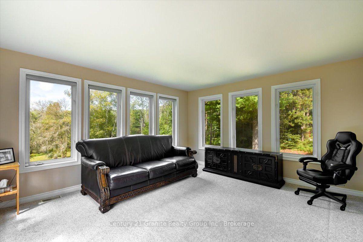 Photo 12 of 32 Firehall Lane, Hastings Highlands, Herschel Ward — HOMEH